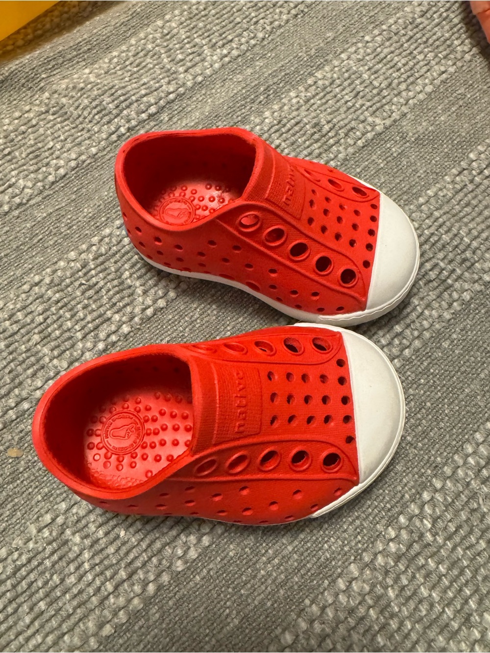 Native Kids Water Shoes Slip-On in Bright Red with White Toe